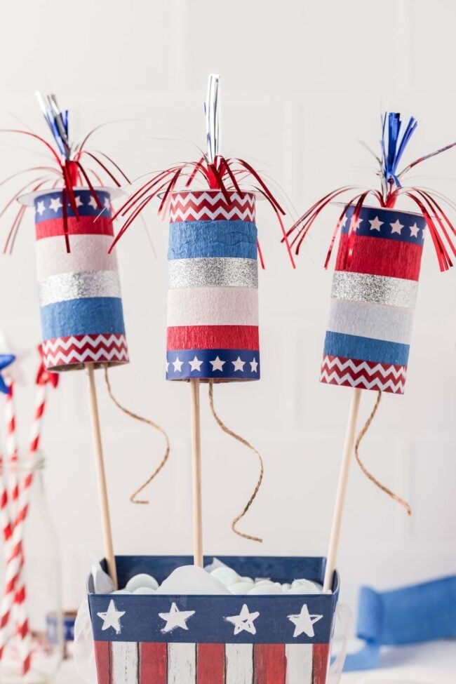 EASY 4TH OF JULY FIREWORK CRAFT By Play Party Plan
