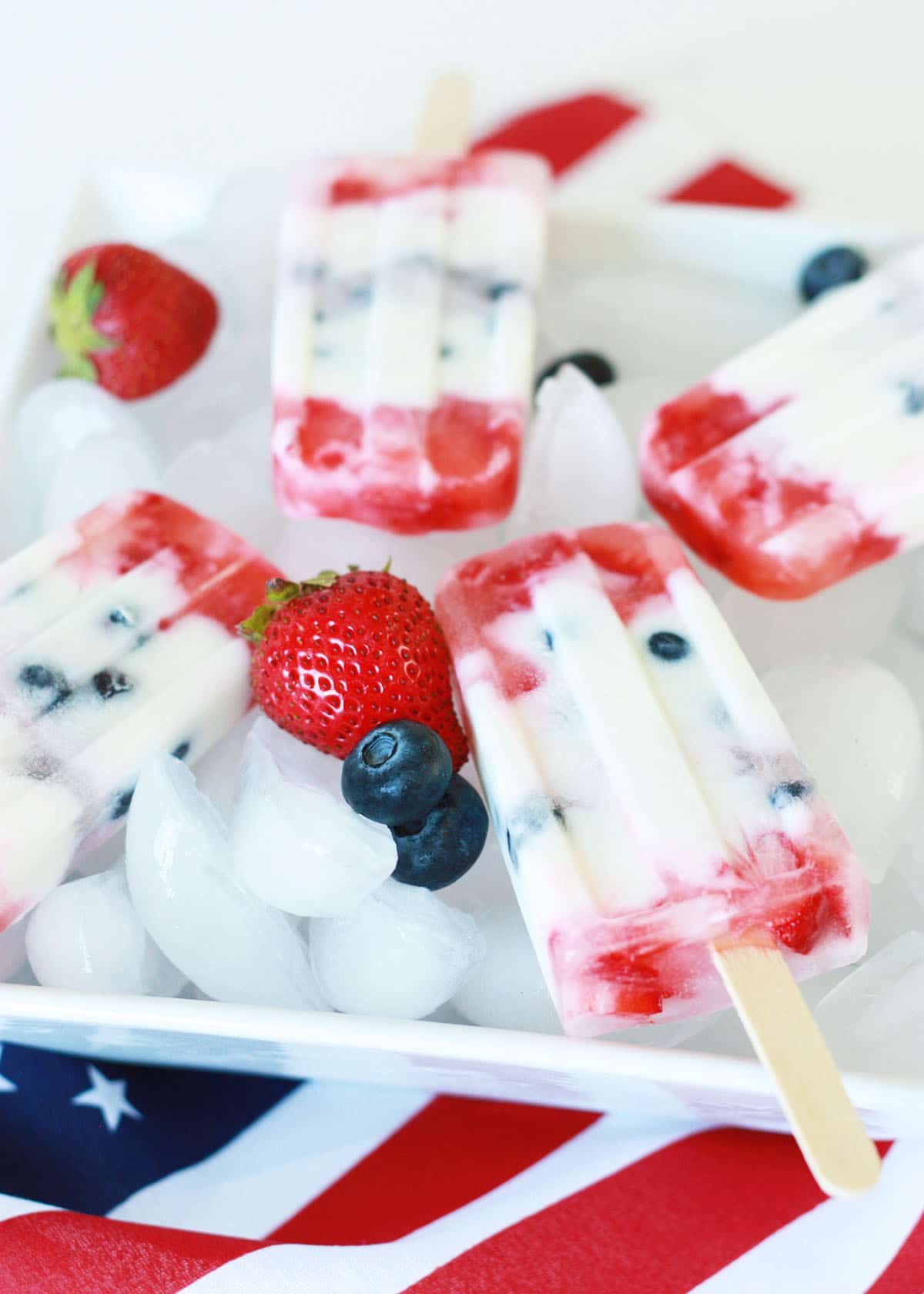 Healthy Red White and Blue Popsicles by Super Healthy Kids