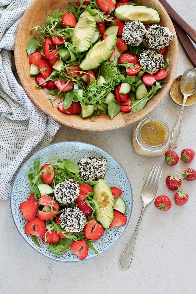 SUMMER BERRY SALAD WITH SESAME BAKED GOAT'S CHEESE By Hey Nutrition Lady
