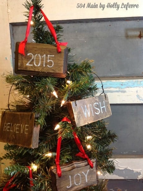 Rustic Wood Christmas {Ornament} Signs by 504 Main