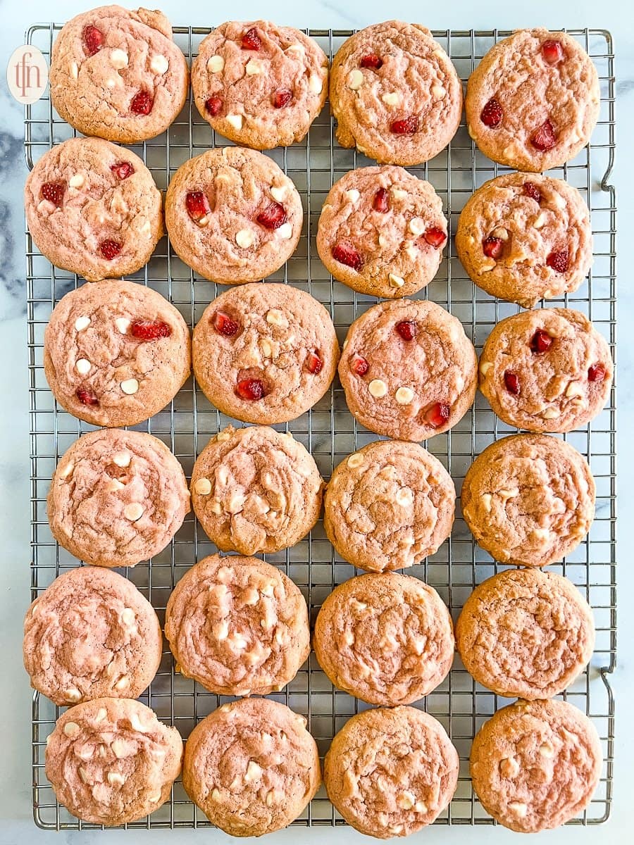 28. Strawberry Cheesecake Cookies by The Feathered Nest