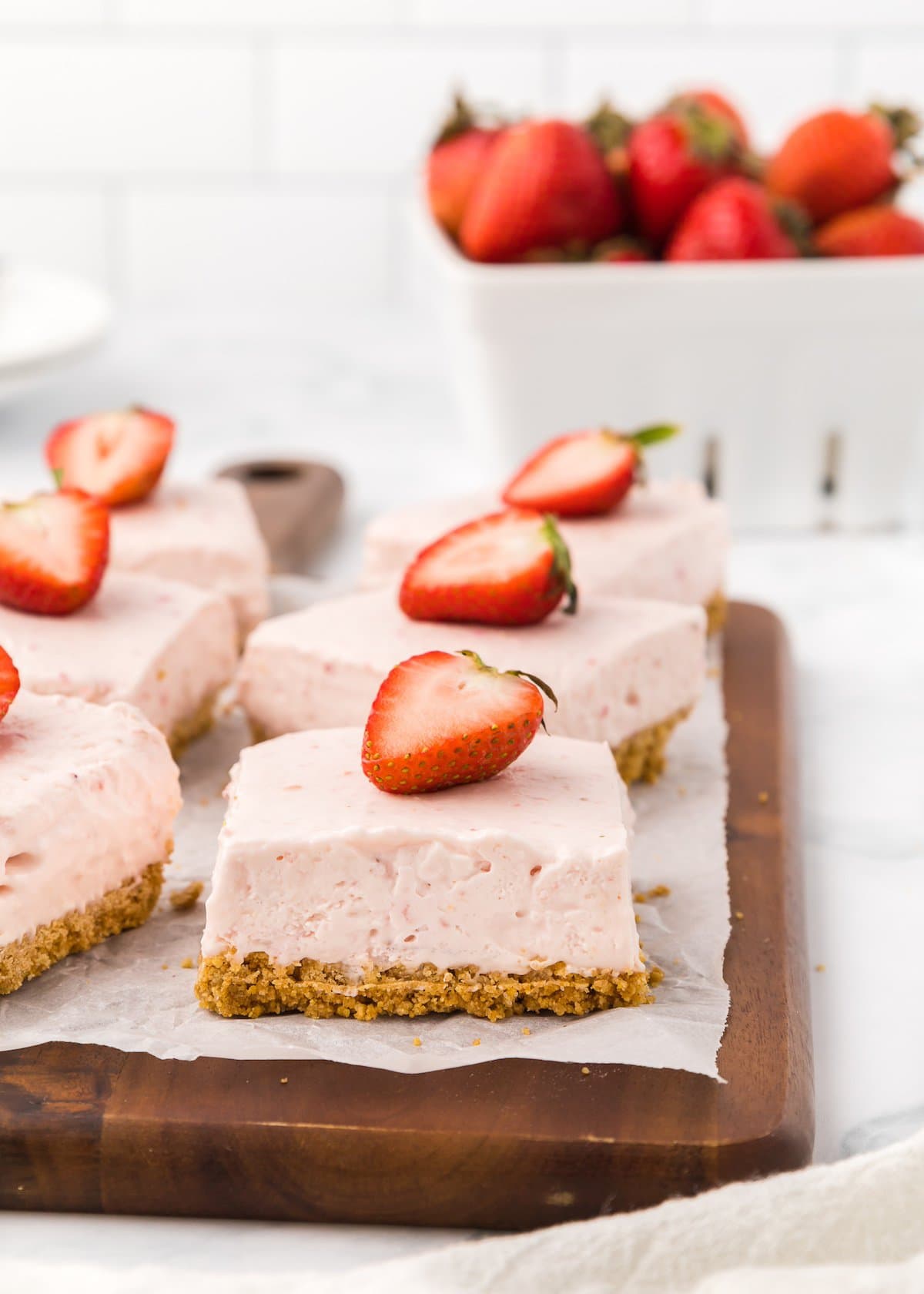 No Bake Strawberry Cheesecake Bars by Cinnamon & Sage Co.