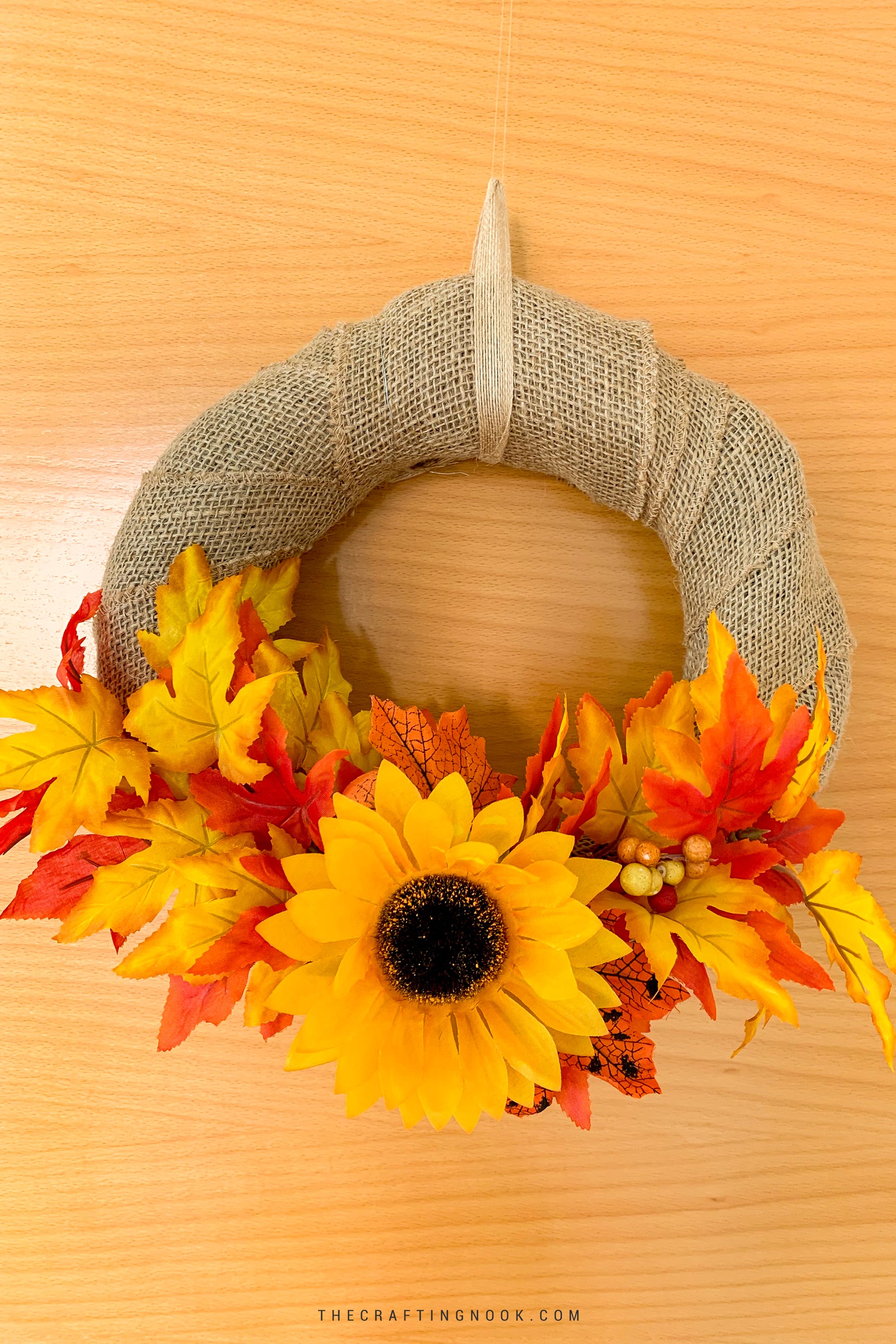 DIY Burlap Wreath for Fall hanging on the door. Feature image