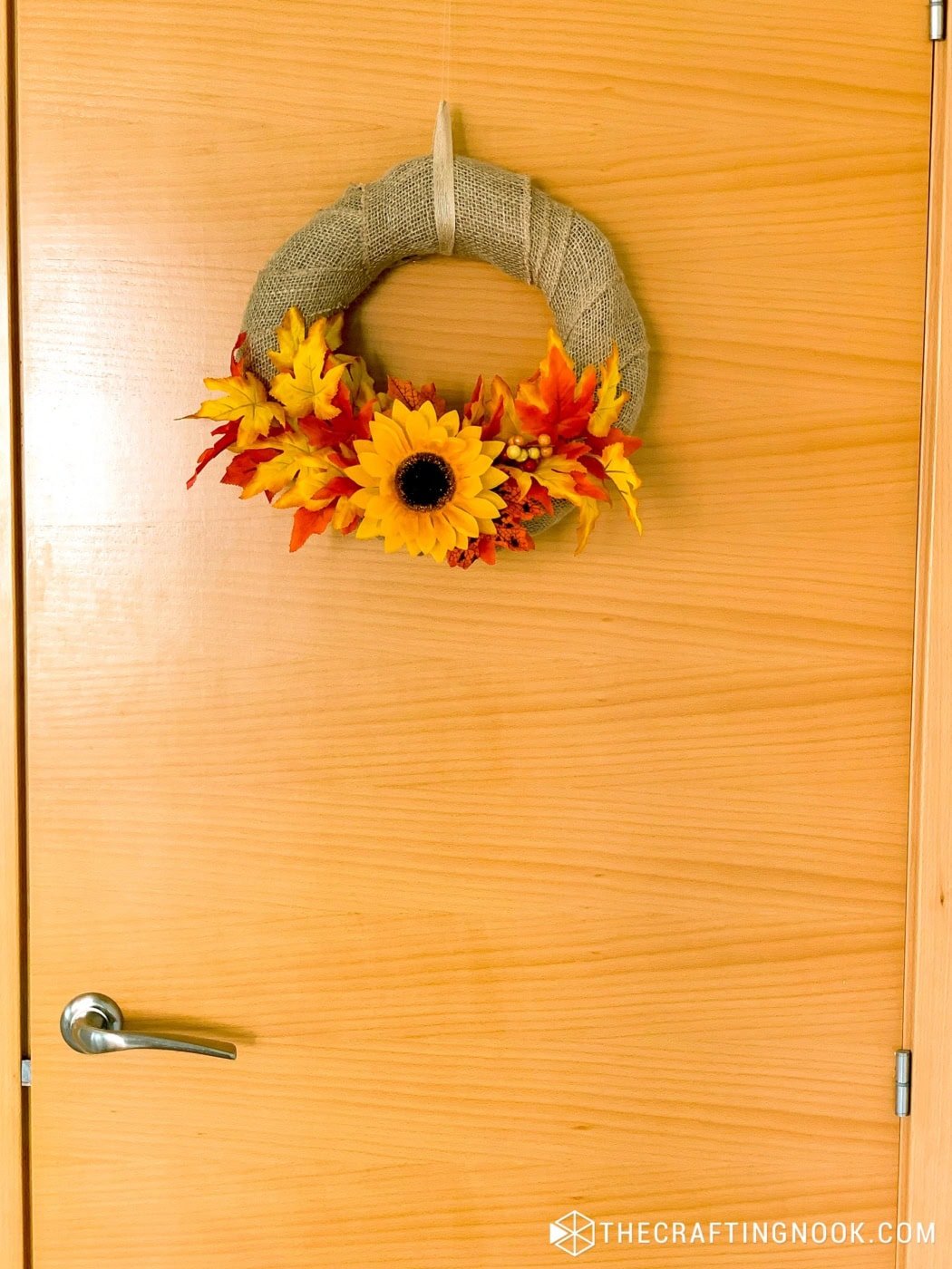 Full view of the door with the DIY Burlap Wreath for Fall