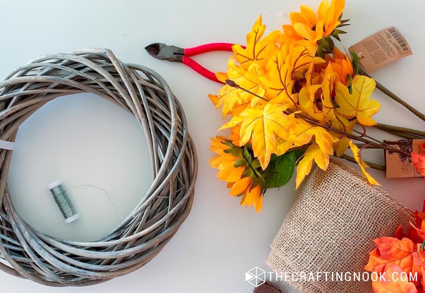 Supplies to make this DIY burlap wreath