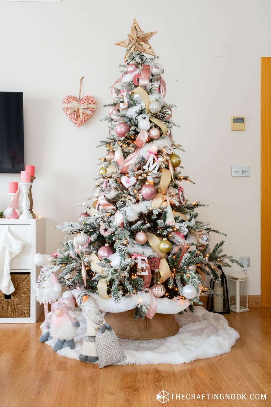 Far full view of White, Pink And Gold Christmas Tree Decorations